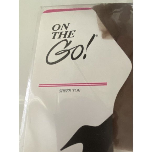 Vintage On the Go Pantyhose Womens Size 3 Platina Ultra Sheer Ultra Transparente - Picture 7 of 16